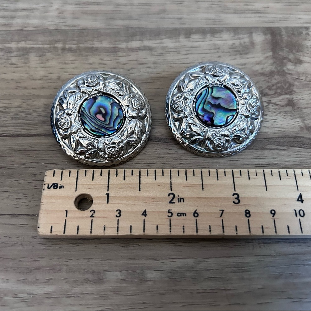 Butler Silvertone floral rose Abalone shell Button pierced ear boho hippie - Picture 2 of 7